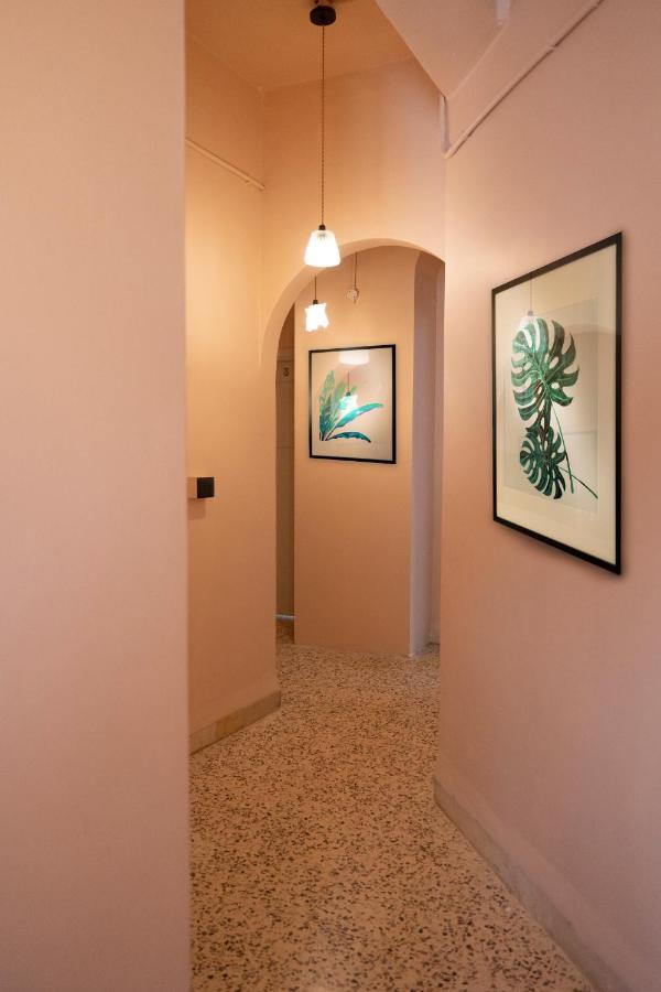 Julia'S Hotel Suites Amman Buitenkant foto