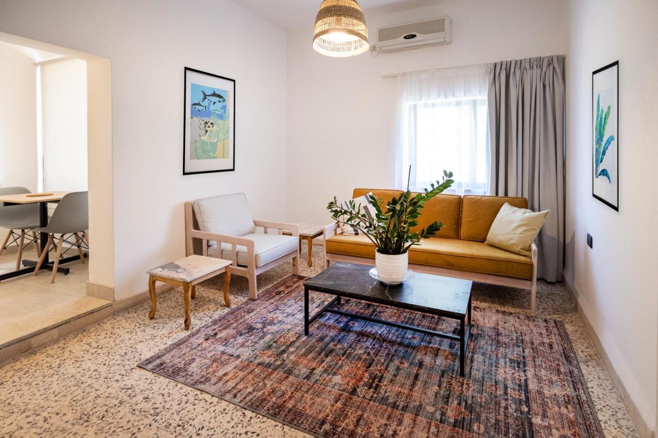 Julia'S Hotel Suites Amman Buitenkant foto
