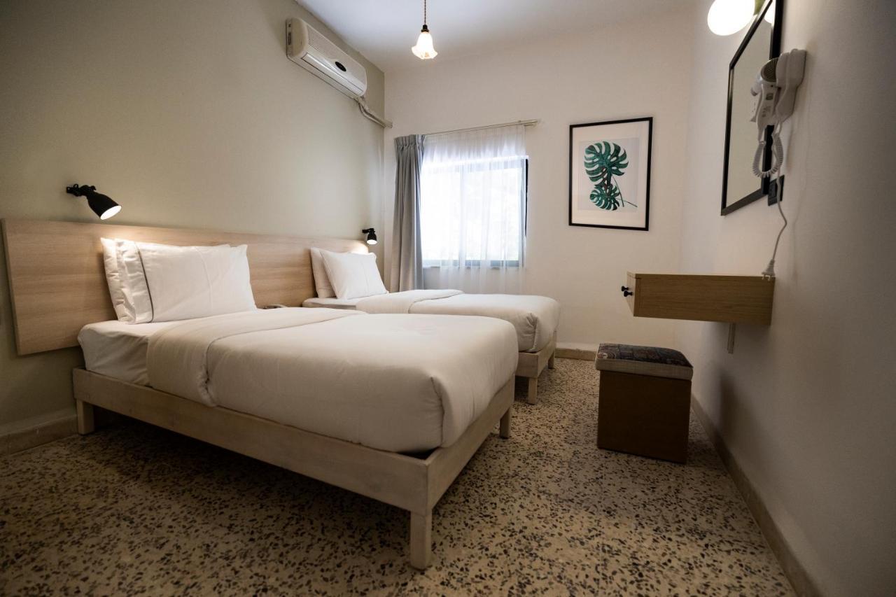 Julia'S Hotel Suites Amman Buitenkant foto